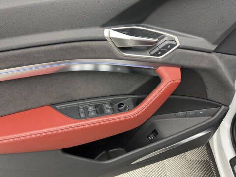 2024 Audi SQ8 e-tron quattro Prestige