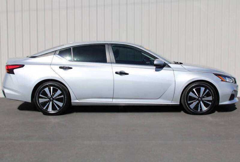 2021 Nissan Altima 2.5 SV