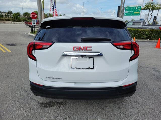 2021 GMC Terrain SLE