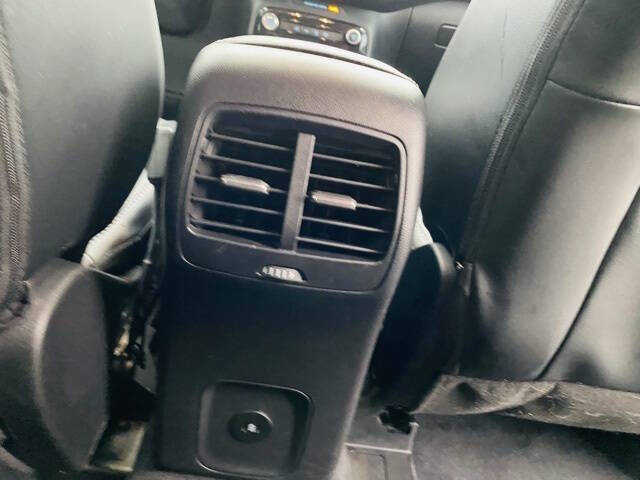 2023 Ford Escape Hybrid Platinum