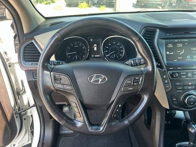 2017 Hyundai Santa Fe Limited Ultimate