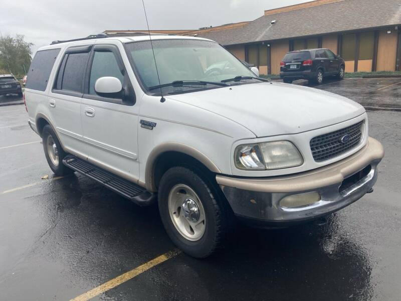 1998 Ford Expedition for sale at Blue Line Auto Group in Portland OR