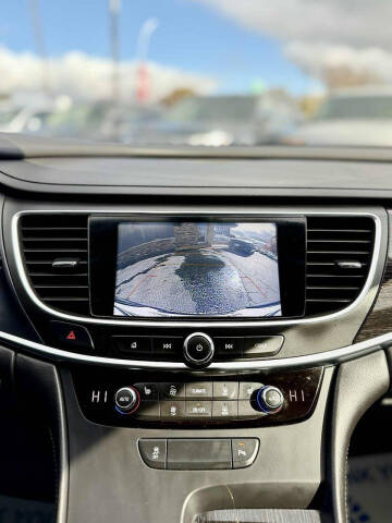 2018 Buick LaCrosse Essence