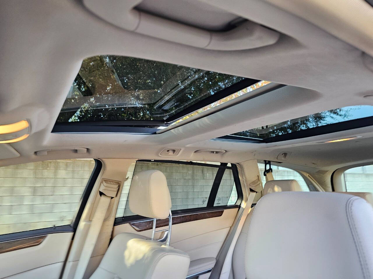 2015 Mercedes-Benz E-Class 41