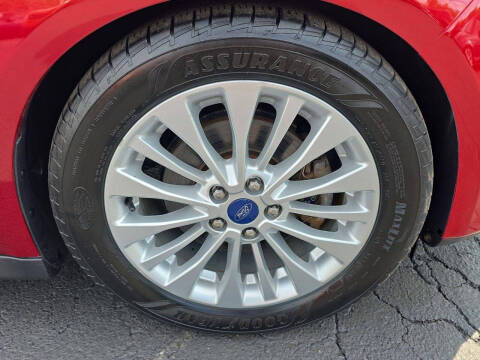 2017 Ford C-MAX Energi SE