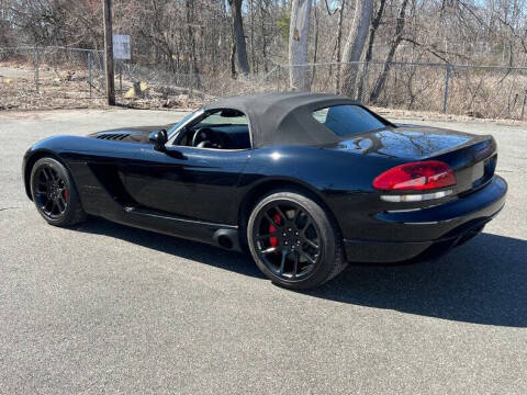 2004 Dodge Viper SRT-10