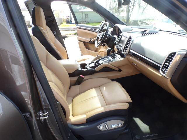 2016 Porsche Cayenne