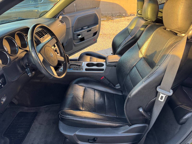 2010 Dodge Challenger SE