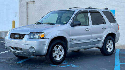 2005 Ford Escape for sale at Carland Auto Sales INC. in Portsmouth VA