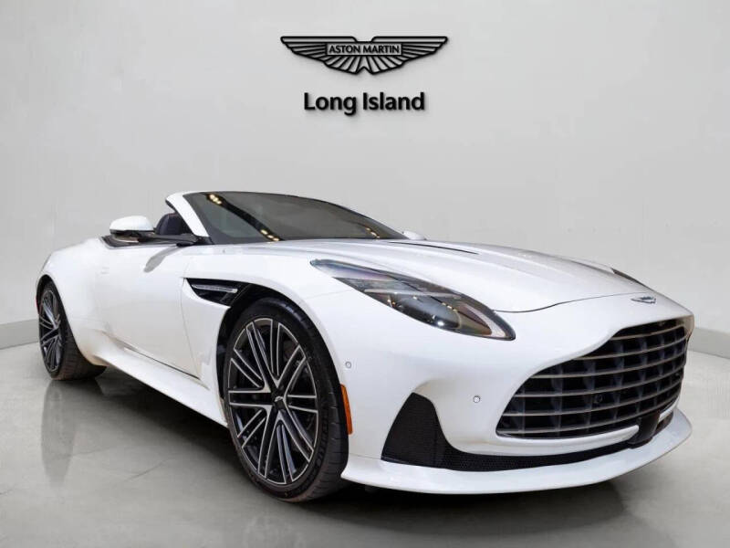 2025 Aston Martin DB12 Volante