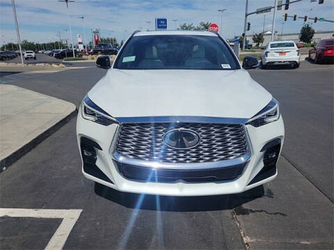 2025 Infiniti QX55 Essential