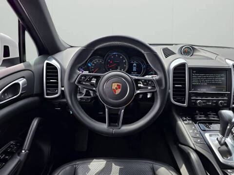 2016 Porsche Cayenne