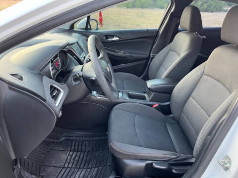 2019 Chevrolet Cruze LS