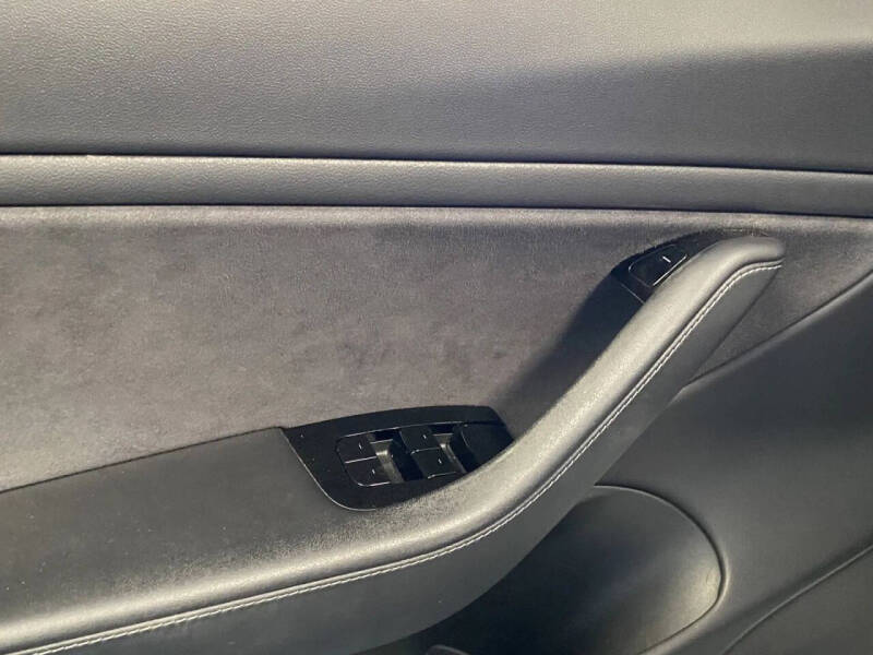 2018 Tesla Model 3 Mid Range