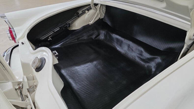 1956 Ford Thunderbird