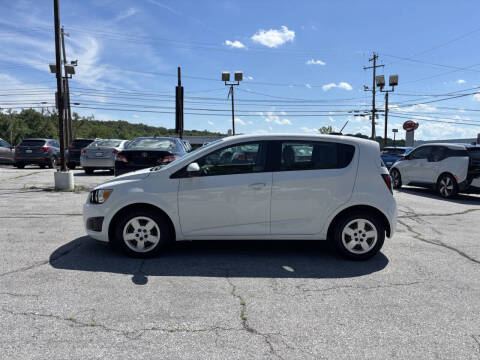 2016 Chevrolet Sonic LS Auto