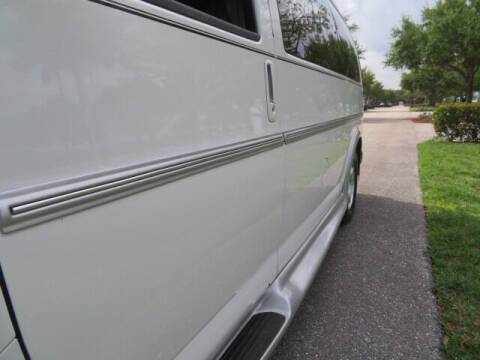 2010 Chevrolet Express LT 1500