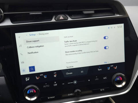 2023 Lexus RZ 450e Luxury