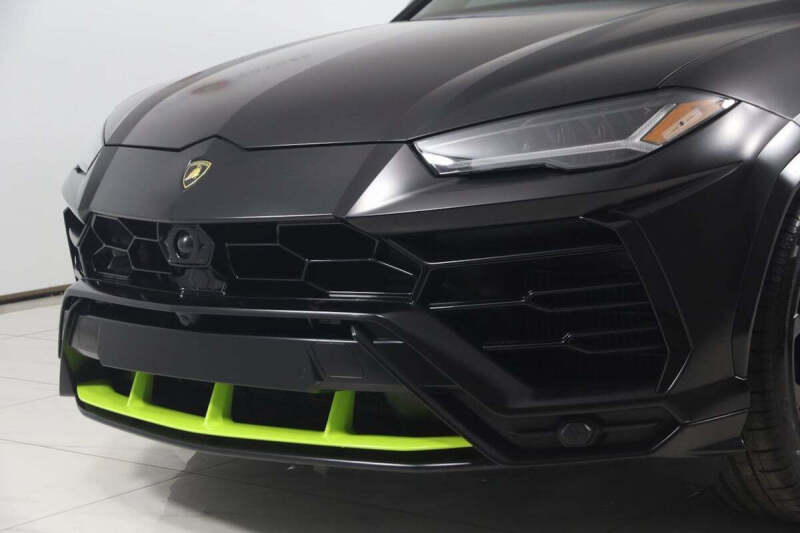 2022 Lamborghini Urus