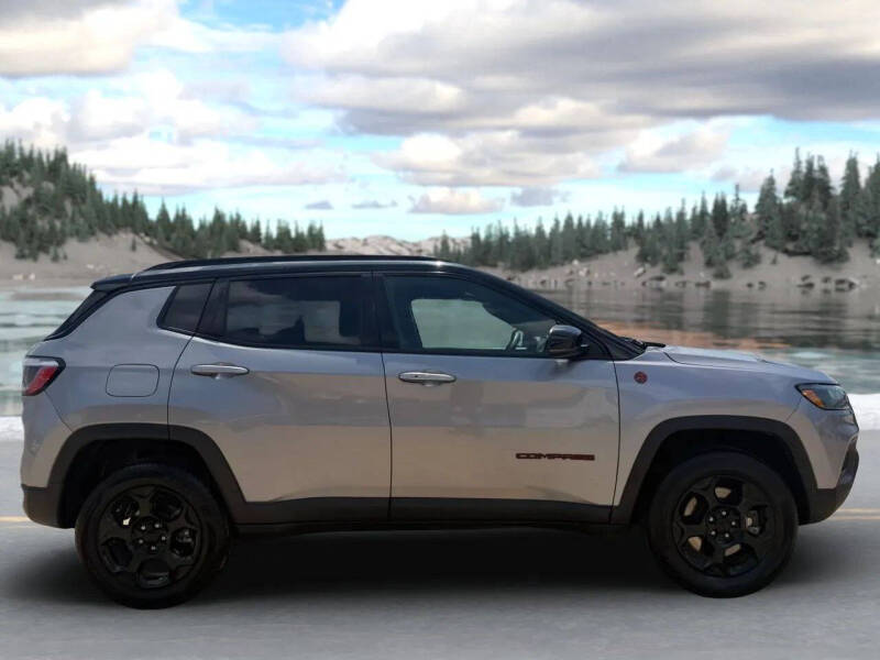 2024 Jeep Compass Trailhawk