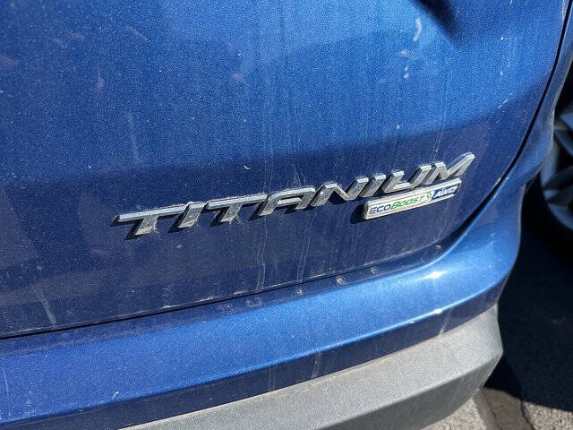 2020 Ford Edge Titanium