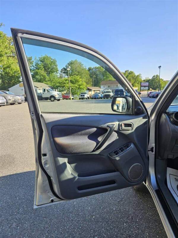 2003 Toyota RAV4