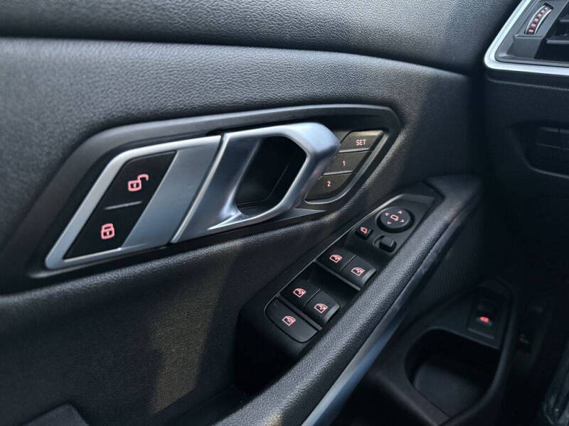 2020 BMW 3 Series 330i