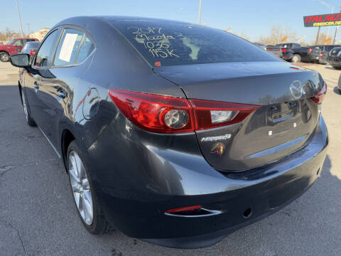 2017 Mazda MAZDA3 Touring