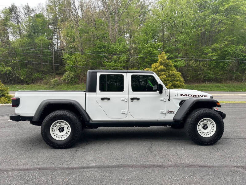 2022 Jeep Gladiator Mojave