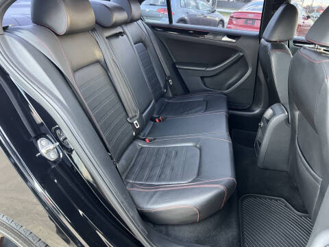 2017 Volkswagen Jetta 2.0T GLI