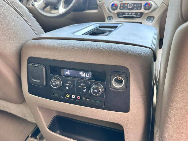 2016 GMC Yukon XL SLT