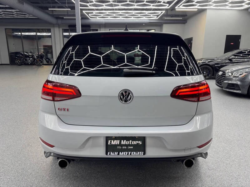 2020 Volkswagen Golf GTI SE