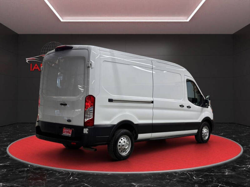 2022 Ford Transit