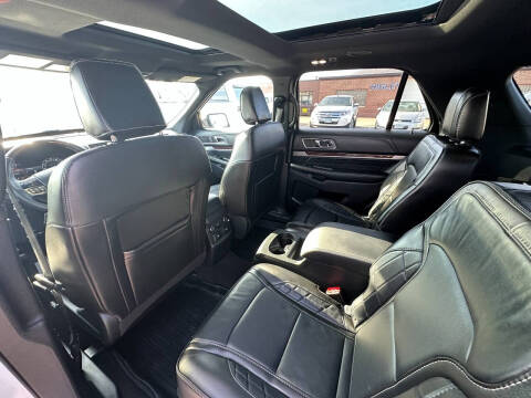 2018 Ford Explorer Platinum