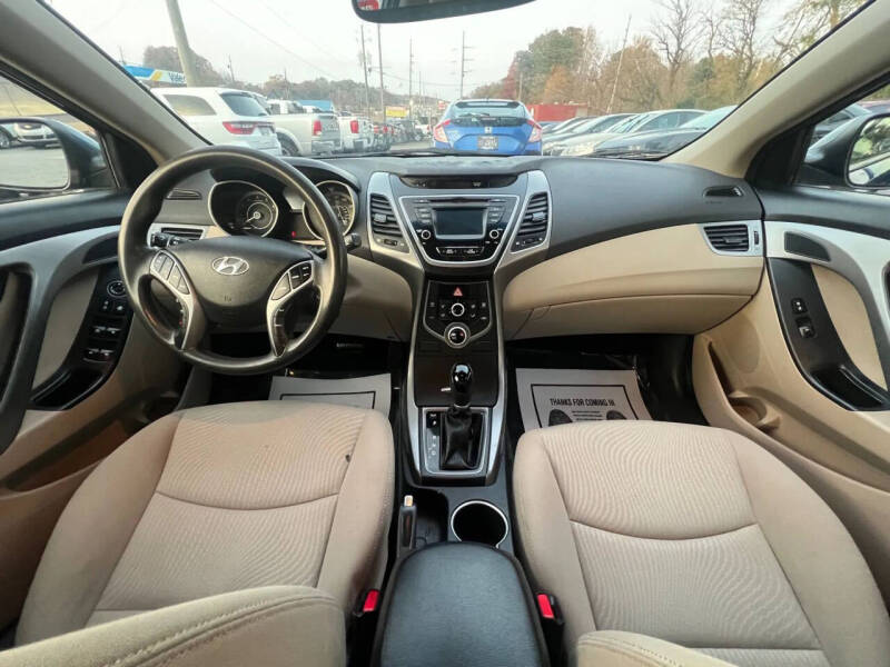 2016 Hyundai Elantra