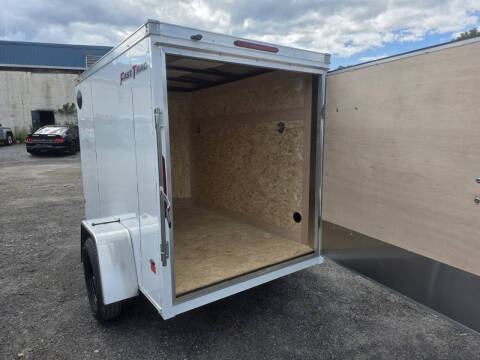 2026 Wells Cargo FT 5X8 - BARN DOOR