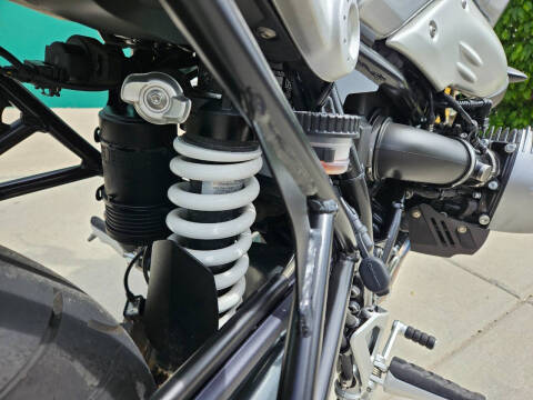 2016 BMW R NineT Base