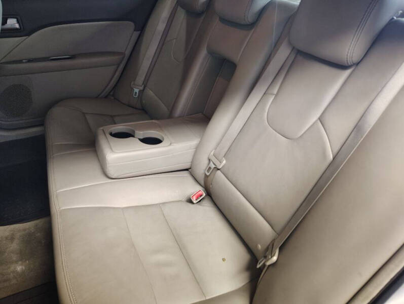 2010 Ford Fusion SEL