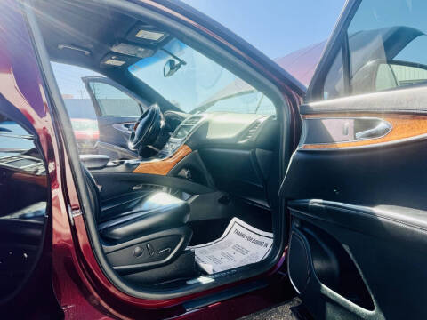 2017 Lincoln MKX Select