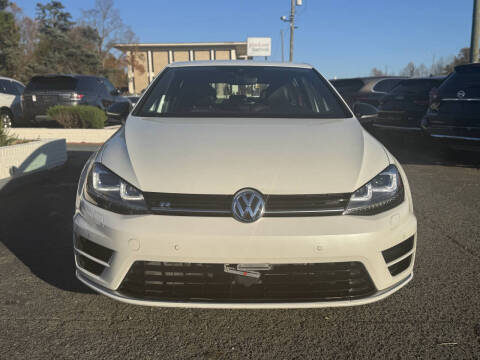 2017 Volkswagen Golf R 4Motion