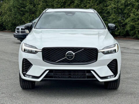 2026 Volvo XC60 B5 Plus