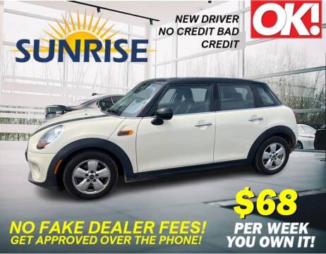 2017 MINI Hardtop 4 Door for sale at AUTOFYND in Elmont NY