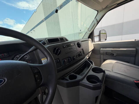 2019 Ford E-Series