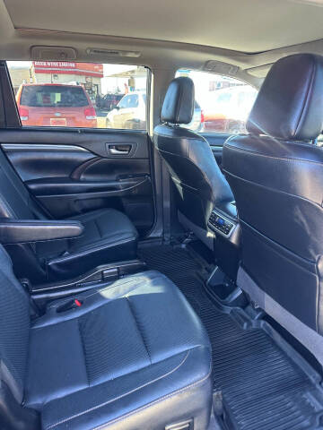 2018 Toyota Highlander Limited