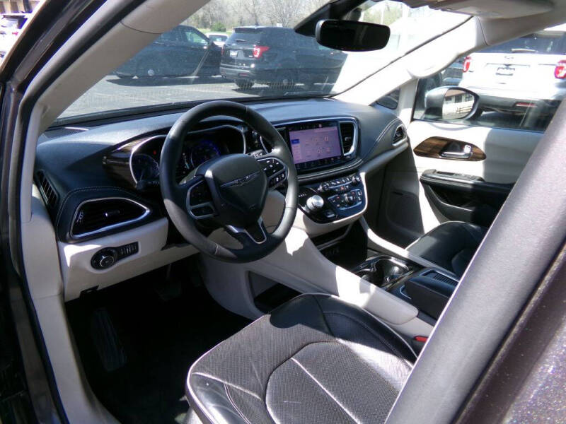 2022 Chrysler Pacifica Limited