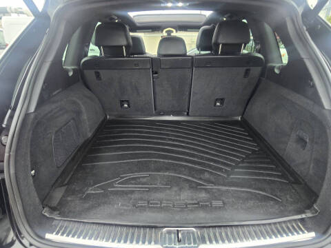 2016 Porsche Cayenne S E-Hybrid