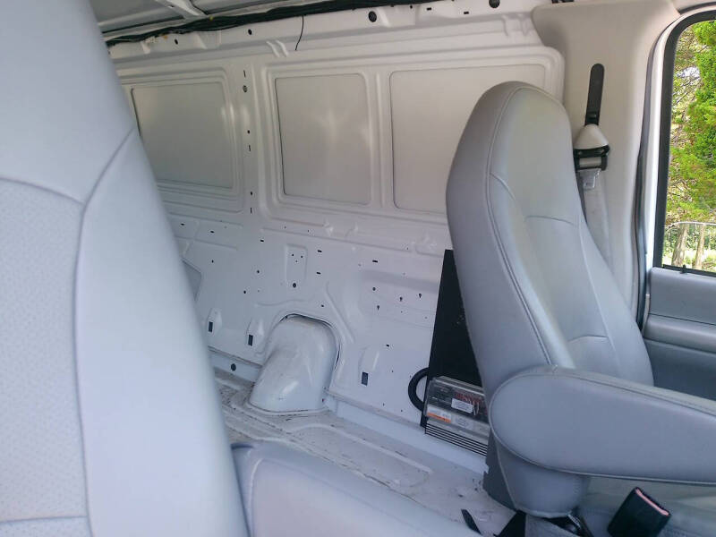 2006 Ford E-Series