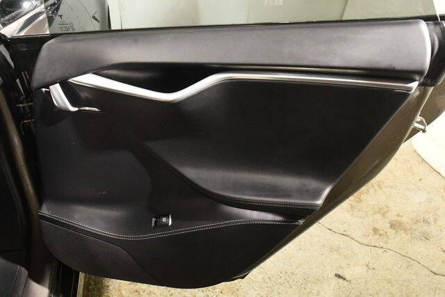 2016 Tesla Model S 75D