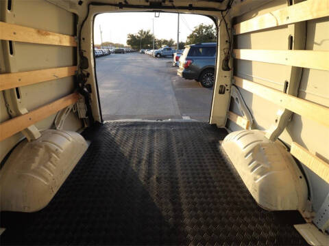 2024 GMC Savana 2500