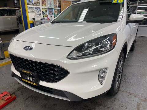 2020 Ford Escape SEL